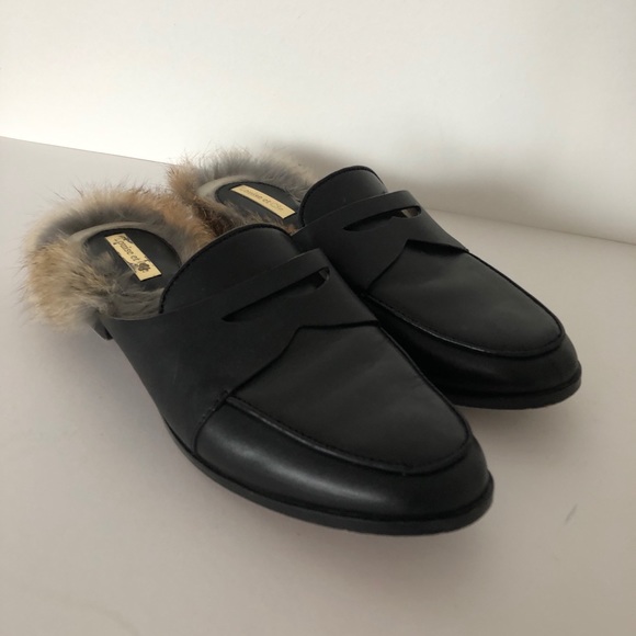 Louise Et Cie Dugan II Genuine Rabbit Fur penny loafer Mules - Picture 3 of 11